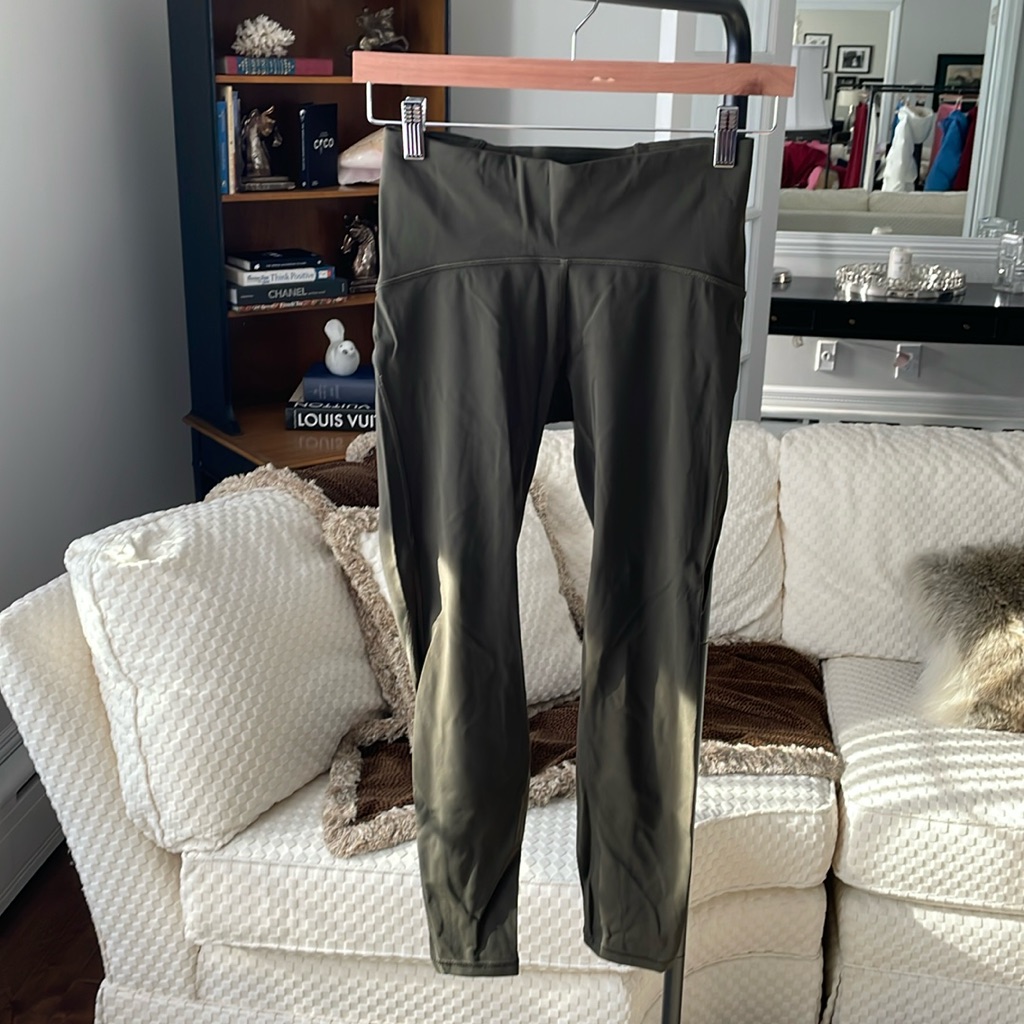 Lululemon Olive Leggings